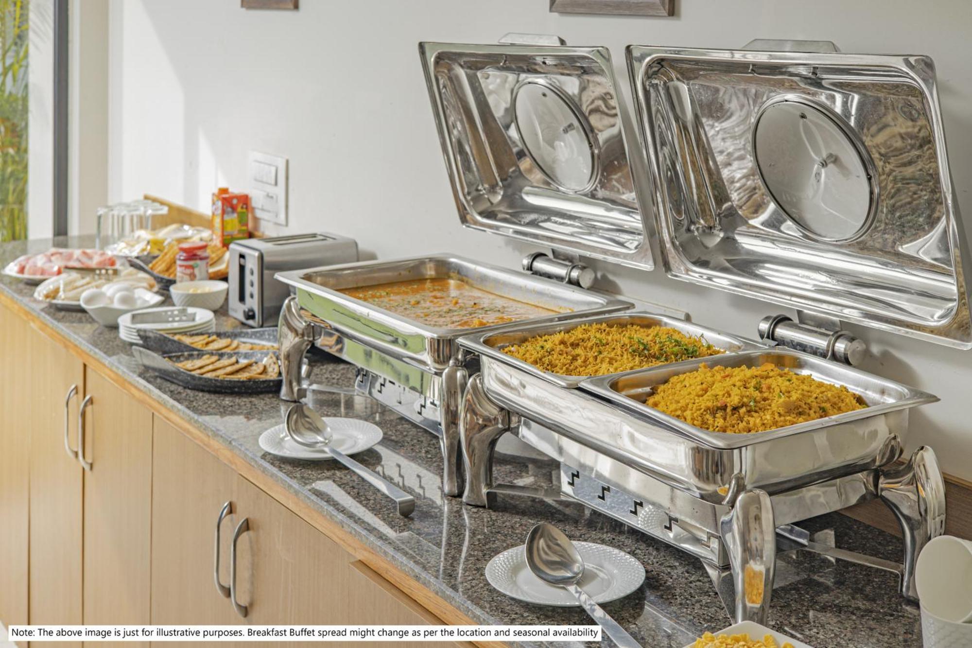Itsy Hotels Anjali Mahal 500, Mtrs From Mathura Railway Station Εξωτερικό φωτογραφία